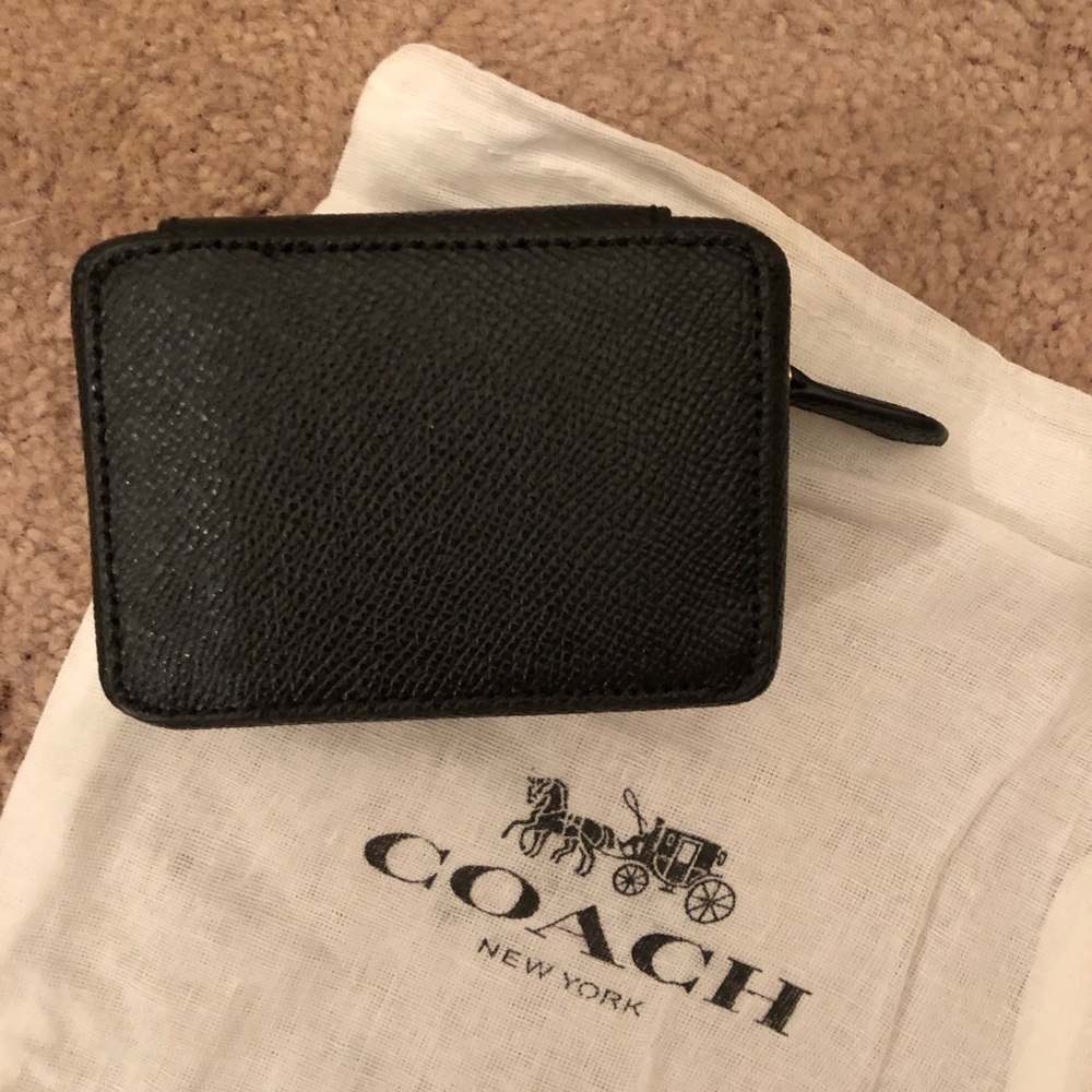 ๐ Coach Triple Pill Box Travel Case - Picture 6 of 7